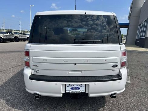 Used 2016 Ford Flex SEL w/ Equipment Group 202A FWD image 4