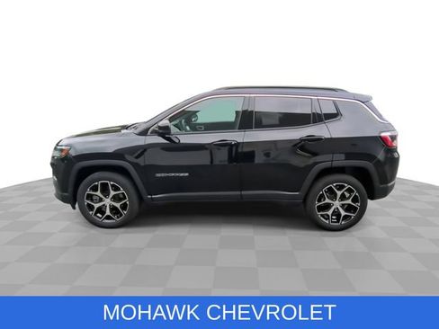 Used 2024 Jeep Compass Limited AWD/4WD image 6