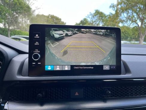 Used 2023 Honda CR-V EX-L image 8