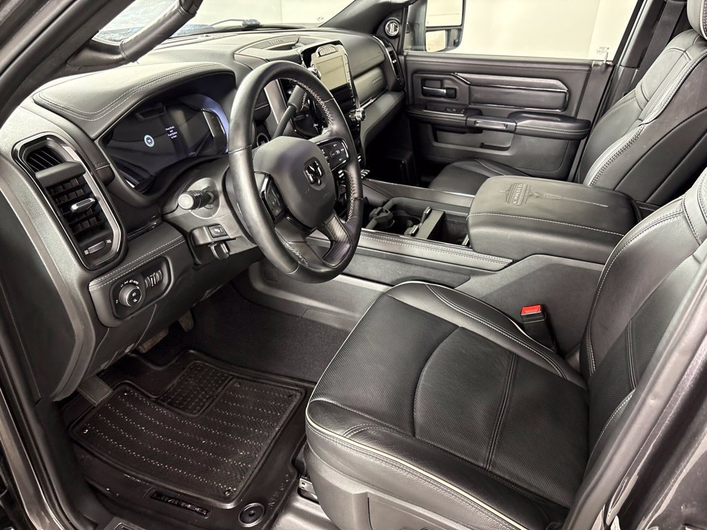 Used 2024 RAM 3500 Limited AWD/4WD image 31