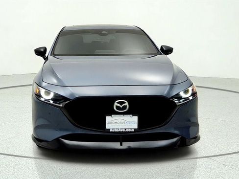 Used 2023 MAZDA MAZDA3 Hatchback w/Premium Plus Pkg AWD/4WD image 2