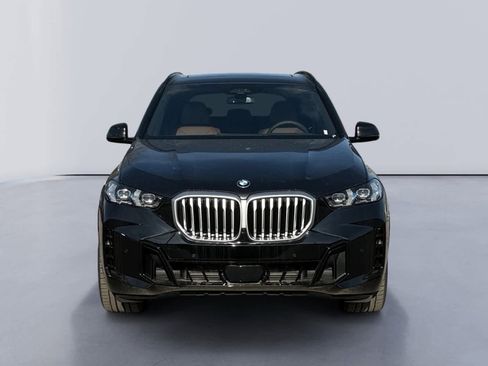 New 2026 BMW X5 xDrive40i w/ M Sport Package AWD/4WD image 8