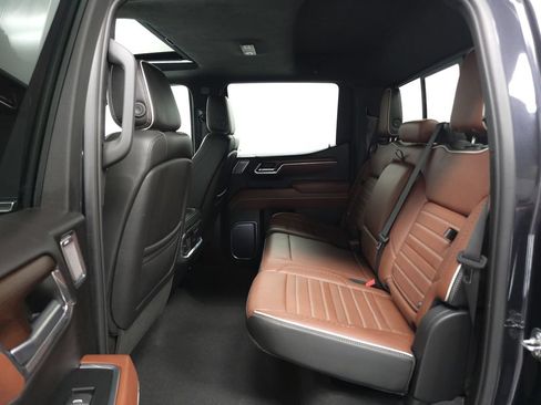 Used 2023 GMC Sierra 1500 Denali Ultimate AWD/4WD image 26