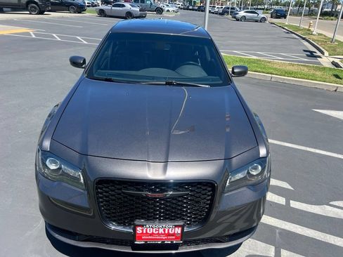 Used 2023 Chrysler 300 S RWD image 9