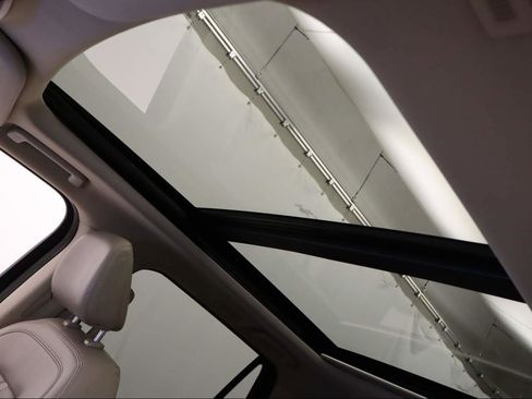 Used 2024 Ford Expedition Max Limited image 20