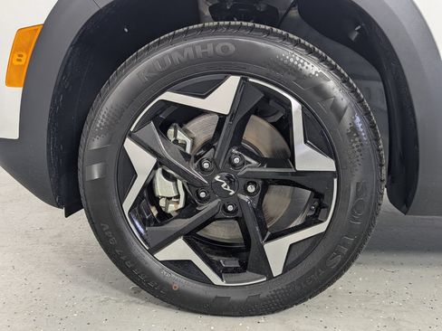 Used 2026 Kia Seltos S AWD/4WD image 8
