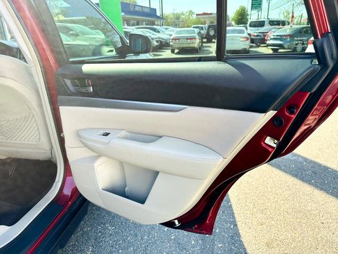 Used 2014 Subaru Outback 2.5i image 21
