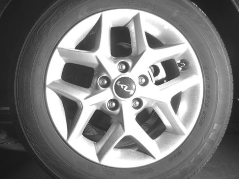 Used 2025 Kia Soul LX w/ LX Technology Package image 14