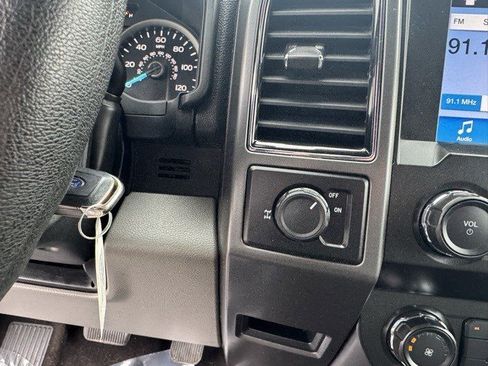 Certified 2019 Ford F150 XLT image 16