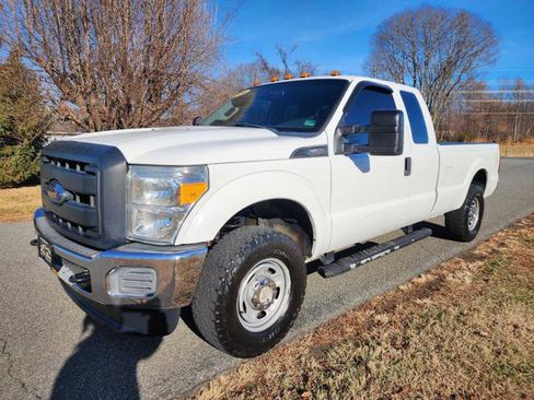 Used 2016 Ford F250 XL w/ XL Value Package image 4