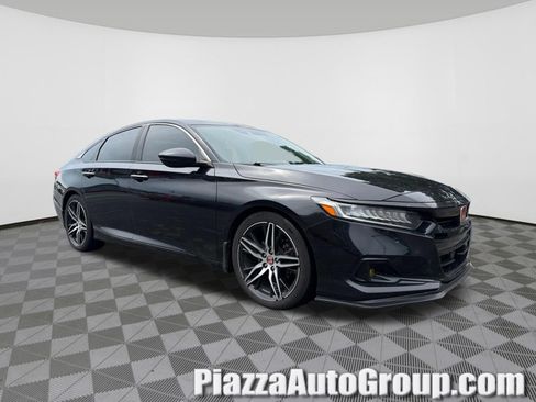 Used 2021 Honda Accord Touring image 1