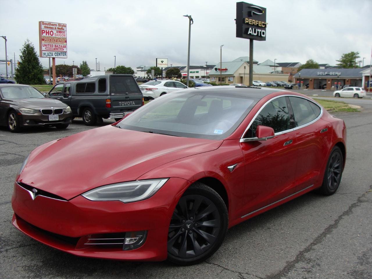 Used 2018 Tesla Model S 75D AWD/4WD image 3