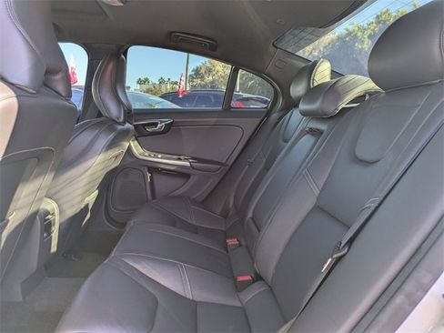 Used 2016 Volvo S60 T6 R-Design Platinum w/ Climate Package image 24