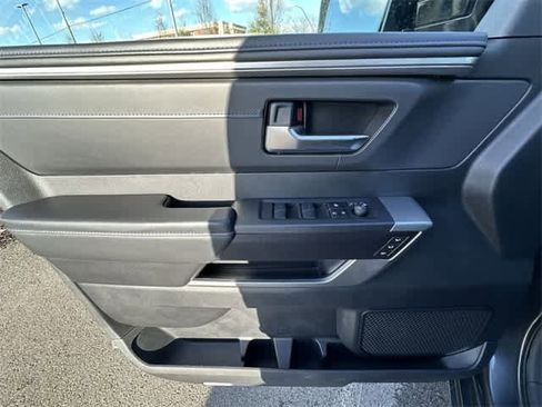 Used 2023 Toyota Tundra Platinum w/ Advanced Package image 18