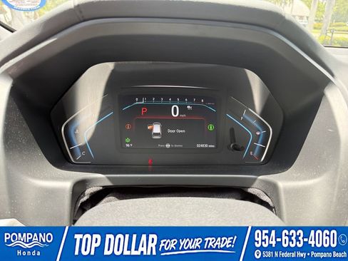 Used 2024 Honda Odyssey Touring image 27