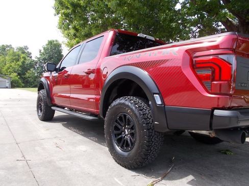 Used 2026 Ford F150 Raptor AWD/4WD image 5