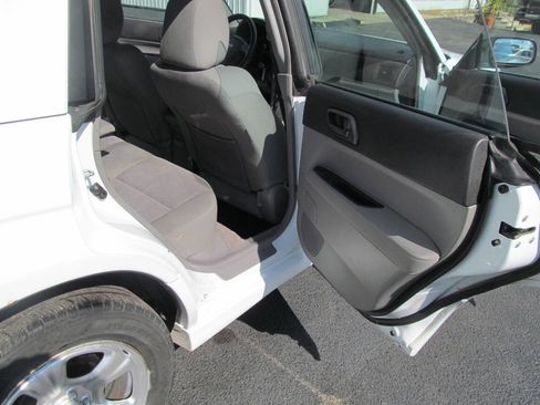 Used 2006 Subaru Forester 2.5X image 19