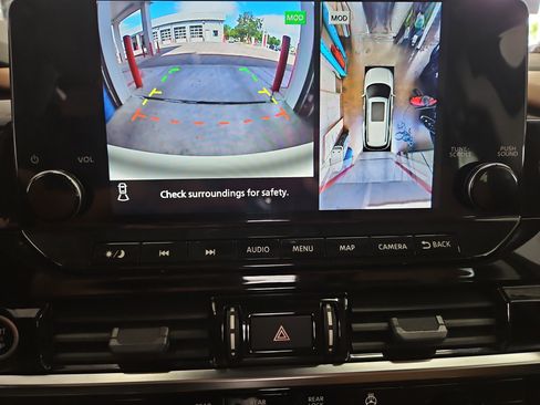 Used 2023 Nissan Pathfinder Platinum AWD/4WD image 20