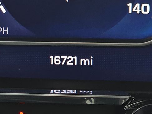 Used 2024 Chevrolet Silverado 1500 LTZ image 19