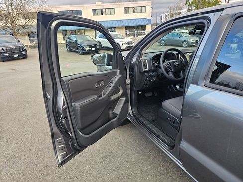 New 2026 Nissan Frontier SV w/ SV Convenience Package image 17