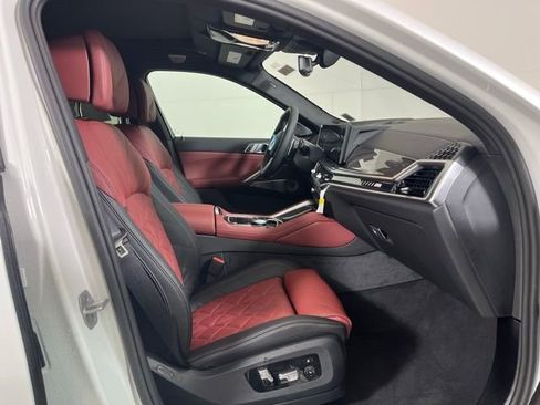 New 2026 BMW X6 M60i w/ Executive Package image 22
