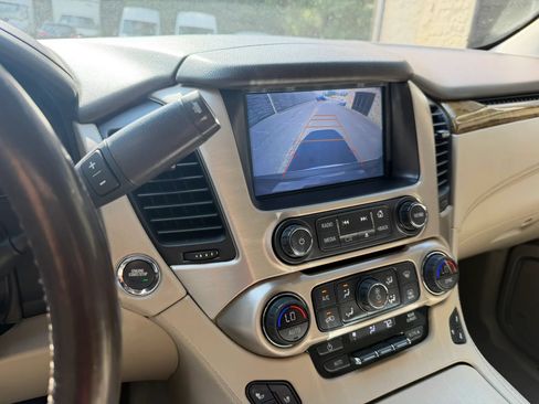 Used 2017 GMC Yukon Denali w/ Open Road Package RWD image 42