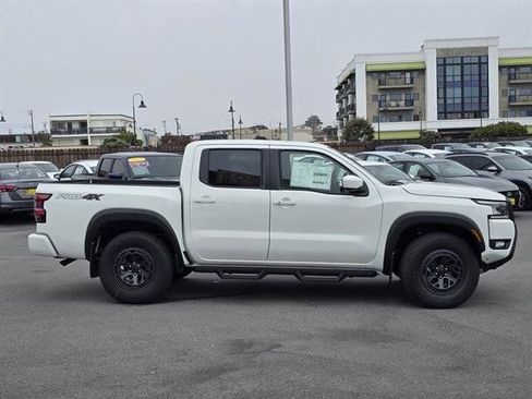 New 2026 Nissan Frontier PRO-4X w/ Pro-4x Convenience Package AWD/4WD image 33