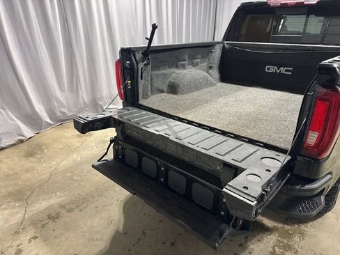 Used 2021 GMC Sierra 1500 AT4 w/ AT4 Premium Package AWD/4WD image 12