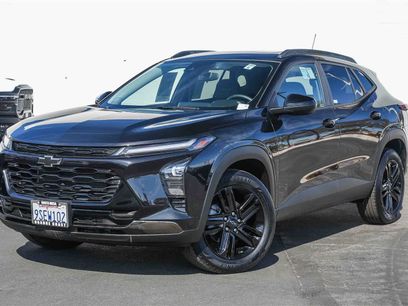 Used 2025 Chevrolet Trax ACTIV w/ Sunroof Package