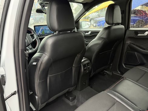 Used 2023 Ford Escape ST-Line w/ Tech Pack #1 FWD image 13