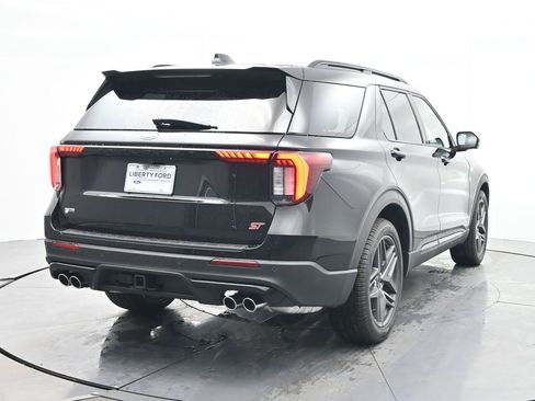 New 2026 Ford Explorer ST w/ Sun And Sound Package image 8