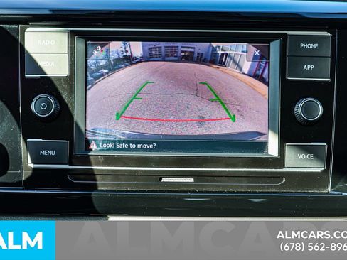 Used 2024 Volkswagen Taos S image 28