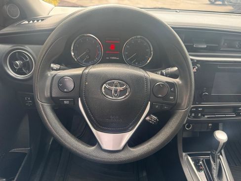Used 2019 Toyota Corolla LE FWD image 10