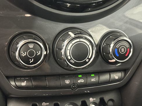 Used 2019 MINI Cooper Countryman image 23