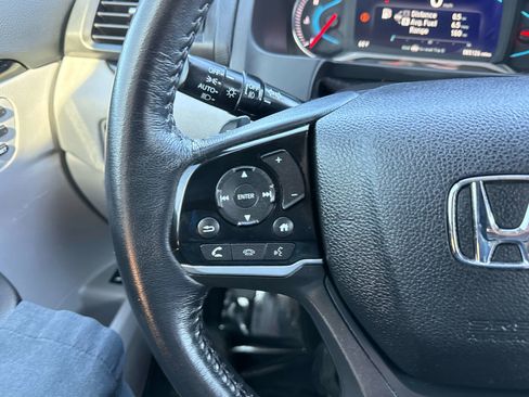 Used 2021 Honda Pilot Touring image 27