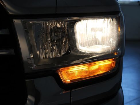 Used 2024 RAM 2500 Big Horn AWD/4WD image 47