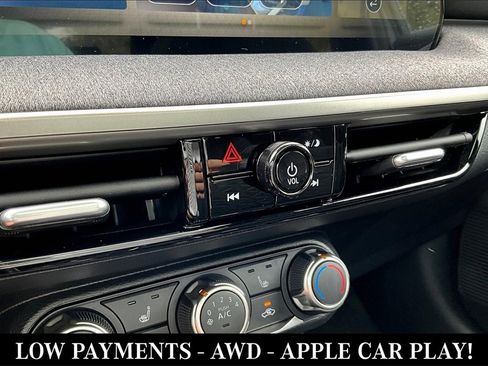 New 2025 Nissan Kicks SV w/ SV Premium Package image 21