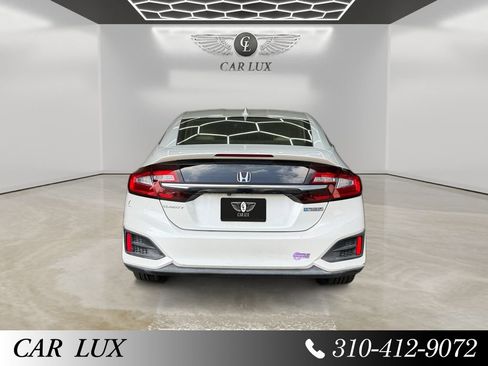 Used 2018 Honda Clarity Plug-In Hybrid image 4