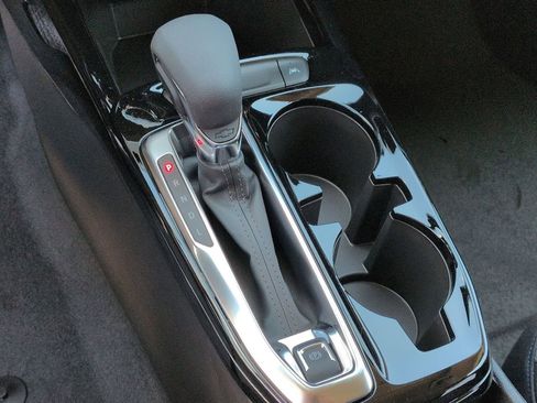 New 2026 Chevrolet Trax LT w/ Driver Confidence Package image 15