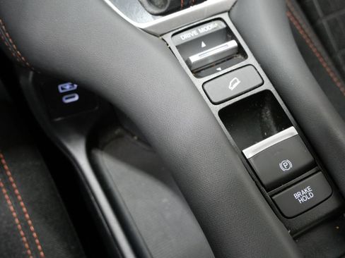 Used 2024 Honda HR-V Sport image 21