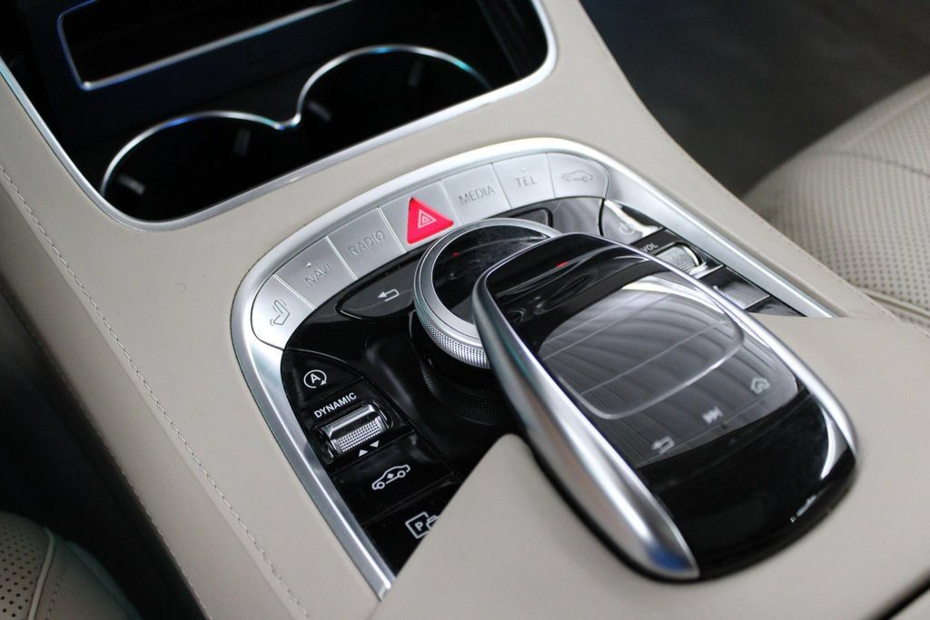 Used 2018 Mercedes-Benz S 560 Sedan image 35