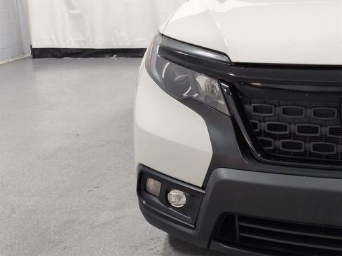 Used 2019 Honda Passport EX-L image 11