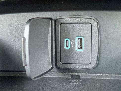 New 2025 Ford Bronco 2-Door image 21