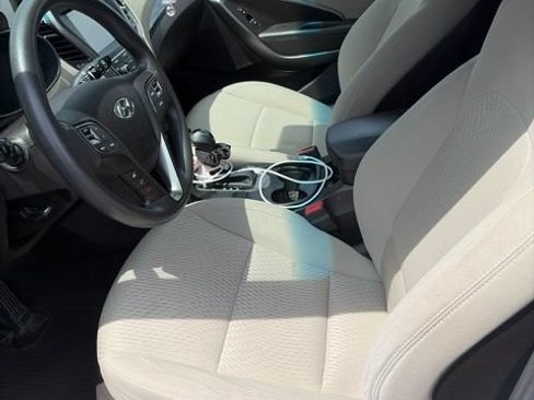 Used 2017 Hyundai Santa Fe Sport AWD/4WD image 4