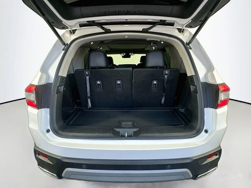 Certified 2024 Honda Pilot Touring image 27