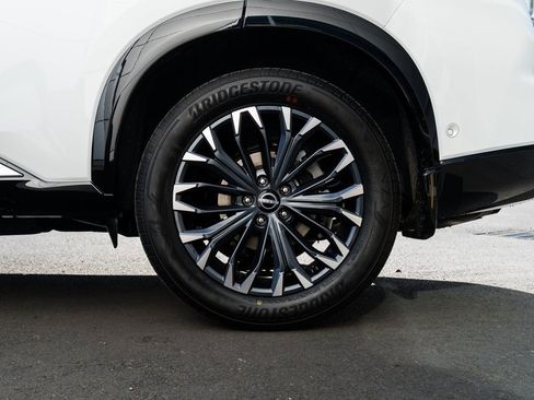 New 2026 Nissan Rogue Platinum image 7