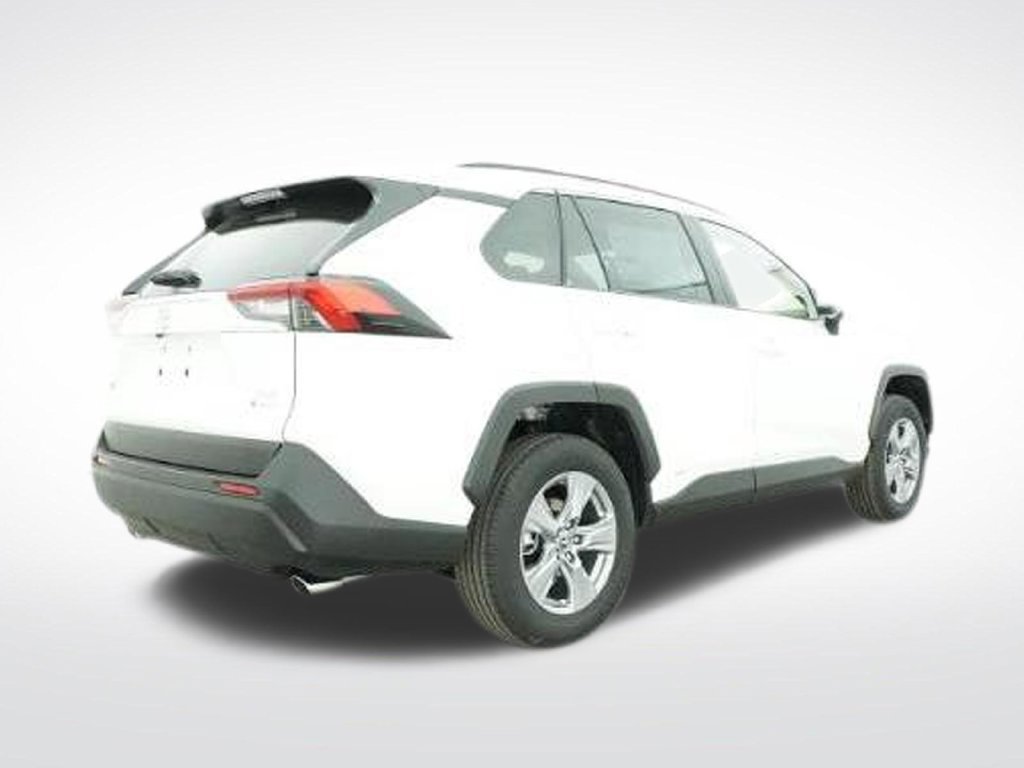 Used 2025 Toyota RAV4 XLE w/ Convenience Package AWD/4WD image 29