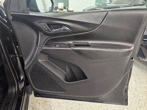 Used 2019 Chevrolet Equinox LT FWD image 27