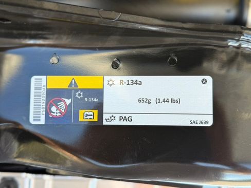 Used 2025 RAM ProMaster 2500 w/ U-Haul Equipment Group FWD image 37