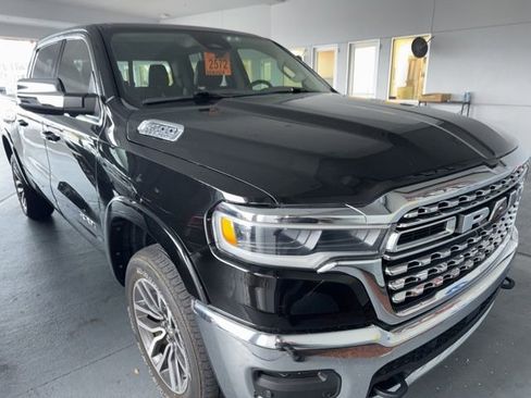 Used 2025 RAM 1500 Limited AWD/4WD image 2